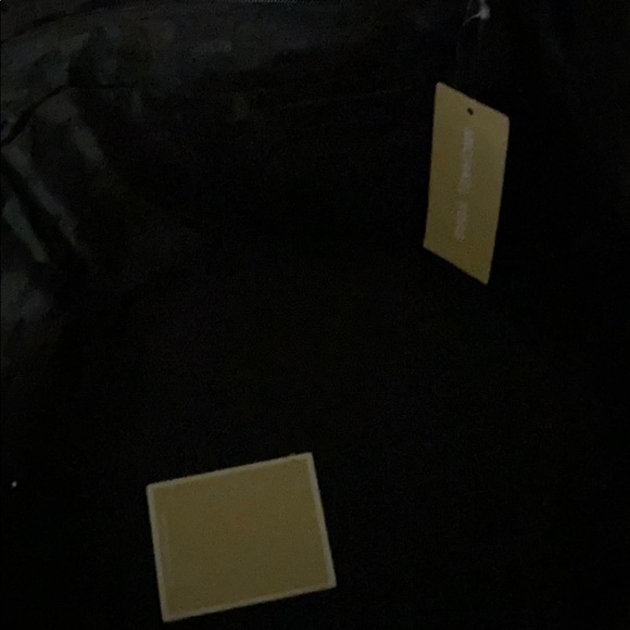 Black new with tags large authentic - Picture 3 of 3